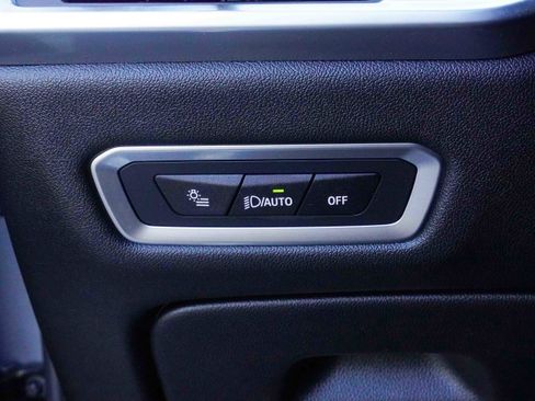 Certified 2025 BMW X7 M60i image 17