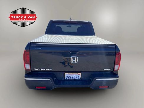 Used 2017 Honda Ridgeline RTL-T image 33
