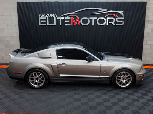 Used 2009 Ford Mustang Shelby GT500 RWD image 3