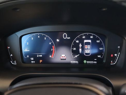 Certified 2025 Acura ADX FWD image 32