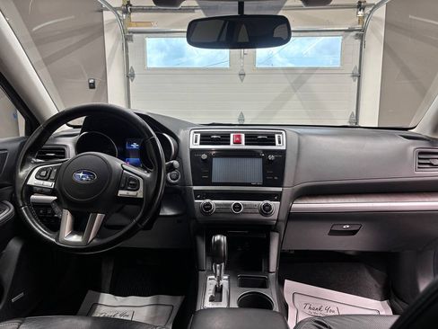 Used 2015 Subaru Outback 2.5i Limited AWD/4WD image 25
