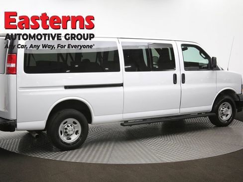 Used 2023 Chevrolet Express 3500 LS image 39
