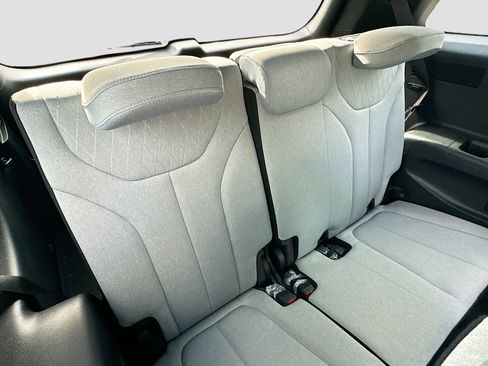 Used 2021 Hyundai Palisade SEL w/ Cargo Package image 29