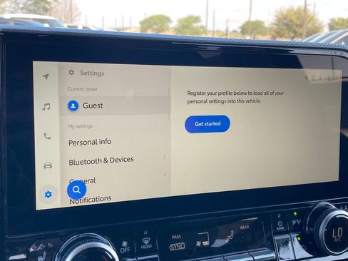 New 2026 Toyota Highlander Platinum image 23