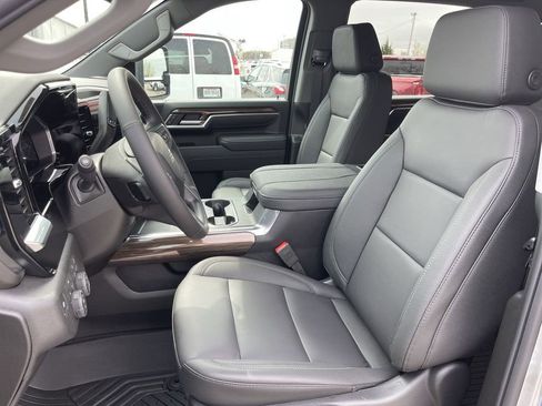 New 2026 Chevrolet Silverado 2500 LT w/ Trail Boss Package AWD/4WD image 11