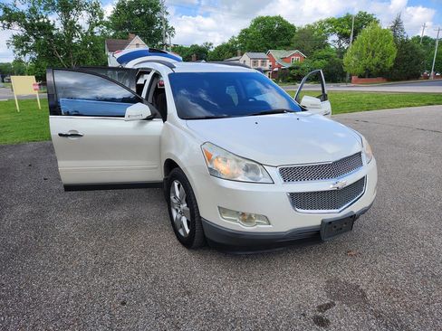 Used 2012 Chevrolet Traverse LT w/ All-Star Edition FWD image 23