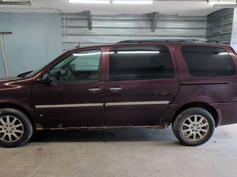 Used 2006 Buick Terraza CX FWD image 2