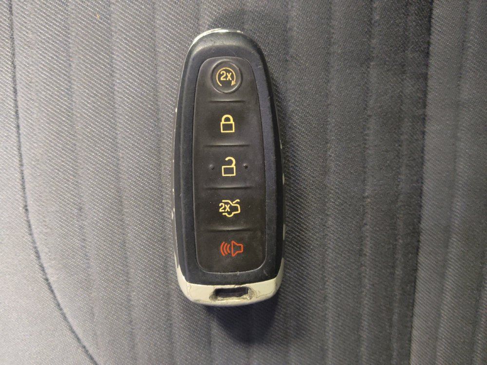 Used 2019 Ford Escape SE AWD/4WD image 32