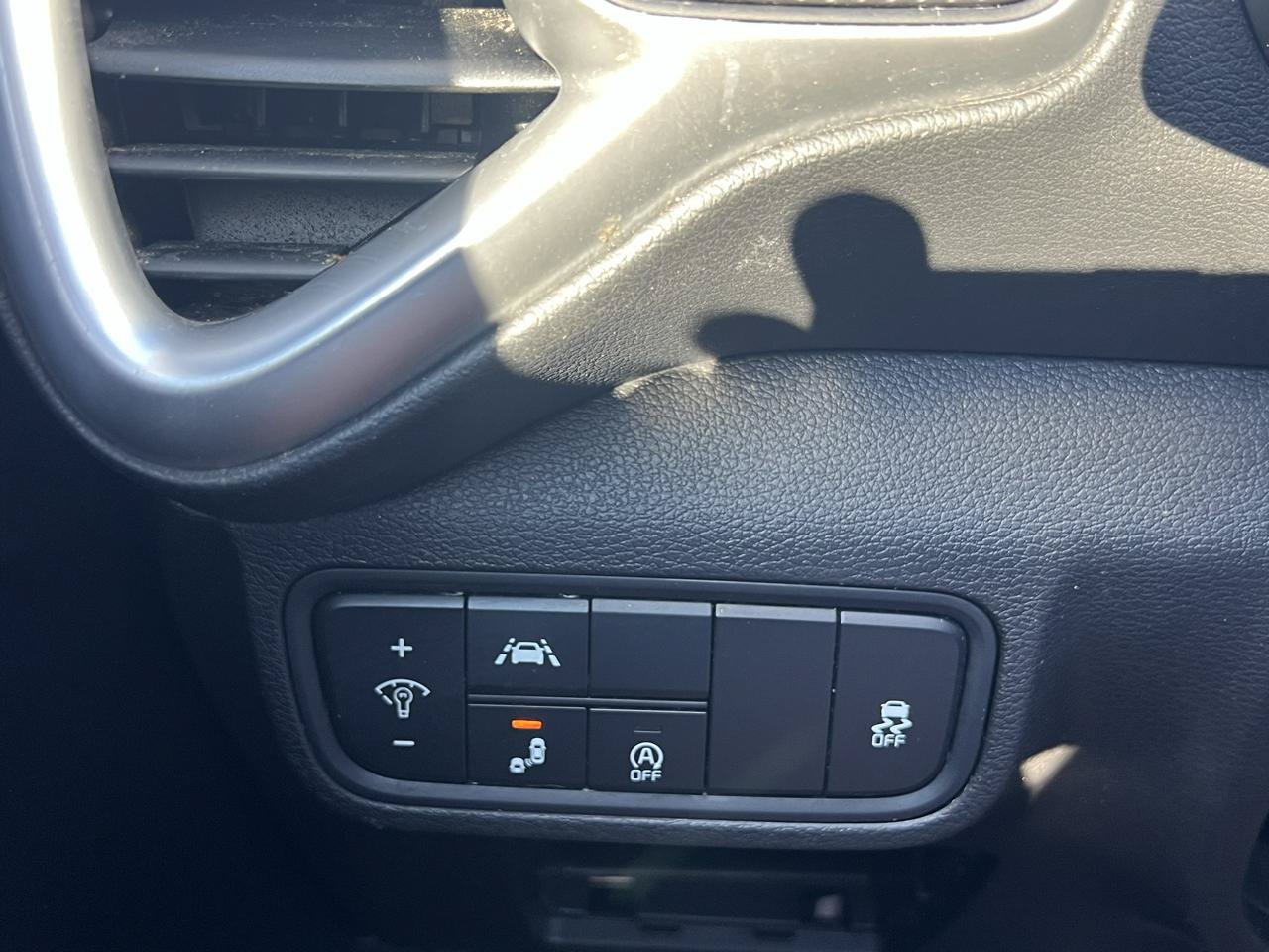 Used 2021 Kia Soul GT-Line FWD image 17