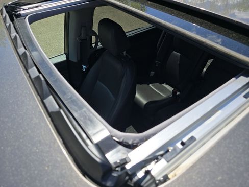 Used 2022 Honda Odyssey EX-L image 3