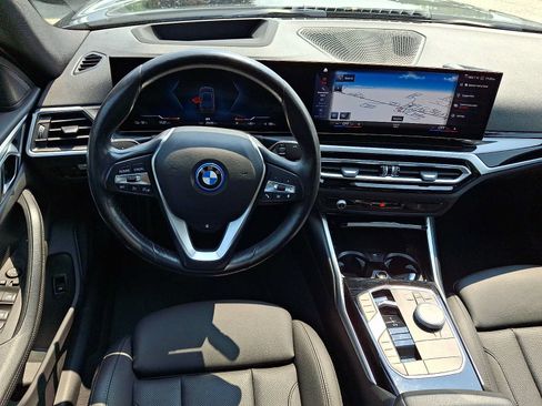 Used 2023 BMW i4 eDrive35 w/ Premium Package RWD image 11