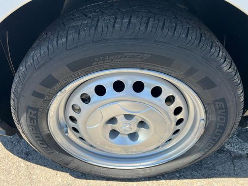 Used 2016 RAM ProMaster City Tradesman w/ Rear Back-up Camera Group FWD image 10
