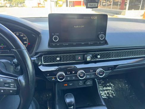 Used 2022 Honda Civic EX image 13