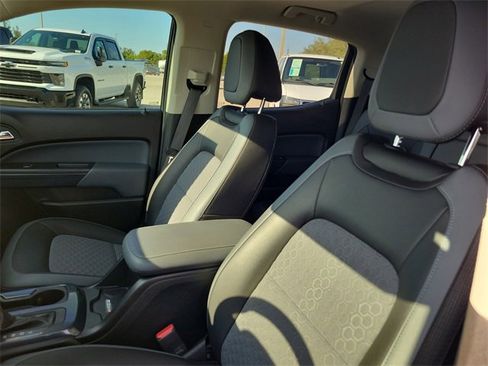 Used 2019 Chevrolet Colorado Z71 image 22