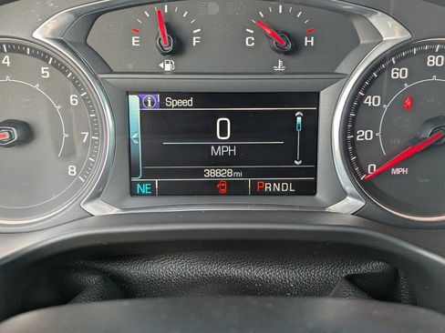 Used 2017 GMC Acadia SLE w/ Driver Alert Package I image 31