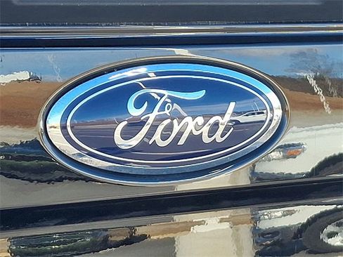 Used 2021 Ford F350 XL w/ Power Equipment Group image 30