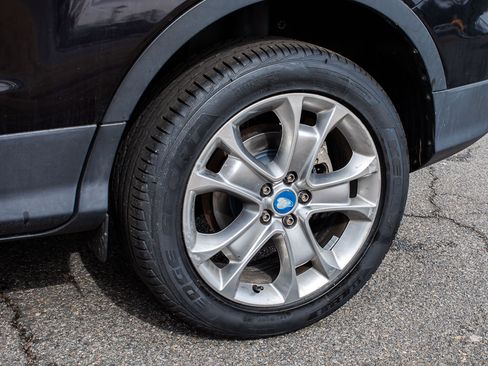 Used 2013 Ford Escape SEL w/ Class II Trailer Tow Pkg image 6