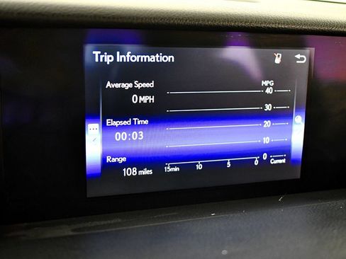 Used 2017 Lexus IS 300 AWD image 28