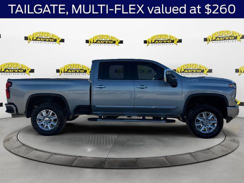 Used 2025 Chevrolet Silverado 2500 High Country w/ High Country Premium Package AWD/4WD image 7