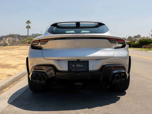 Certified 2025 Ferrari Purosangue image 33