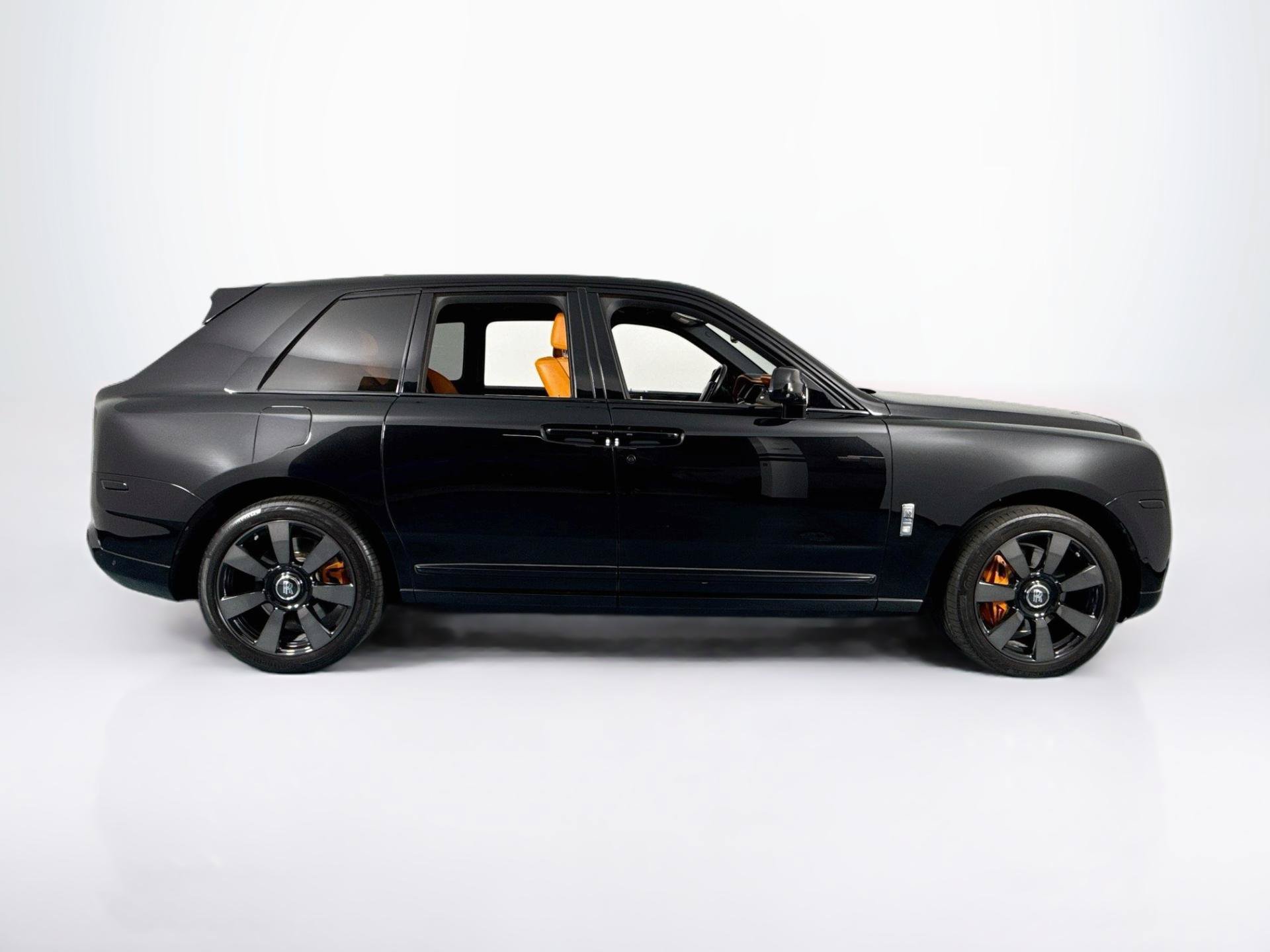 Used 2020 Rolls-Royce Cullinan AWD/4WD image 4