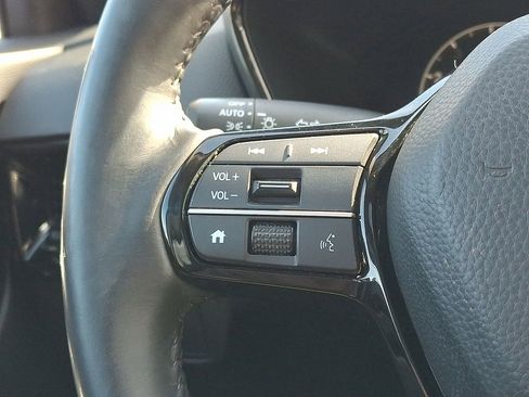 Used 2024 Honda CR-V EX-L image 9