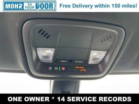 Used 2022 Chevrolet Traverse LS image 20