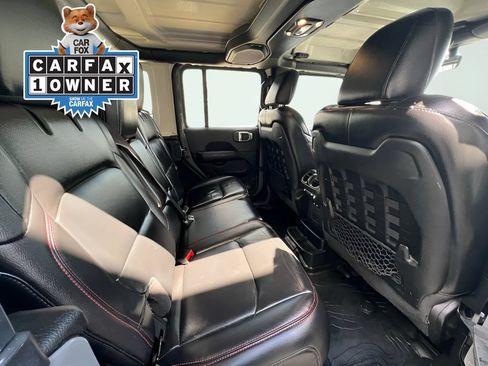 Used 2022 Jeep Wrangler Unlimited Rubicon AWD/4WD image 23