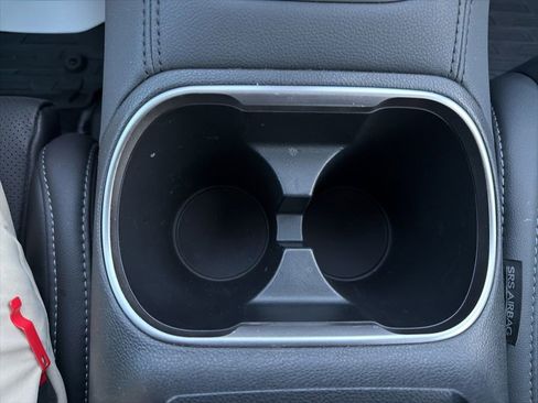 Used 2025 Subaru Outback Limited AWD/4WD image 39