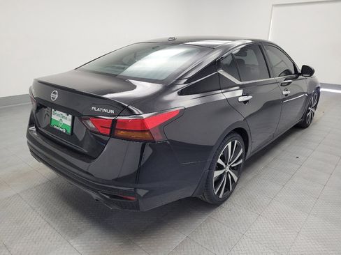 Used 2020 Nissan Altima 2.5 Platinum image 9