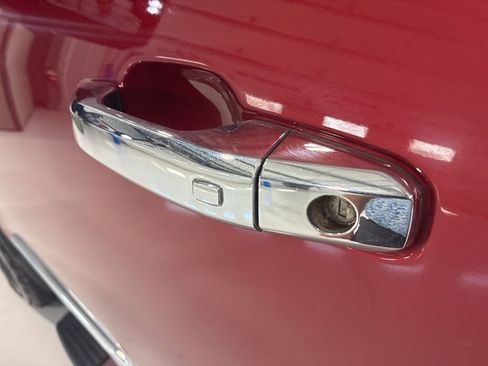 Used 2025 Chevrolet Silverado 2500 High Country image 16