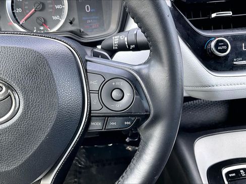 Used 2021 Toyota Corolla SE w/ Carpet Mat Package (TMS) FWD image 24