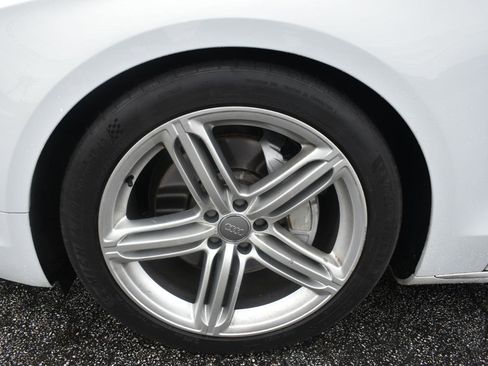 Used 2013 Audi A8 L 3.0T AWD/4WD image 32