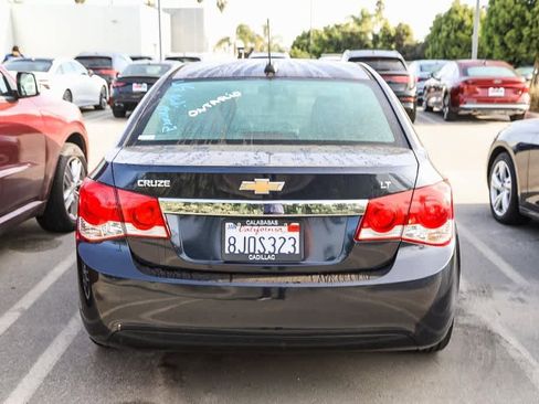 Used 2016 Chevrolet Cruze LT image 5