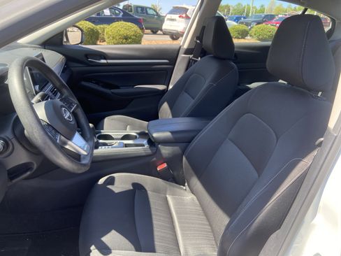 Certified 2023 Nissan Altima 2.5 SV image 11