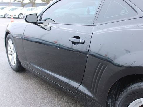 Used 2015 Chevrolet Camaro LT image 38