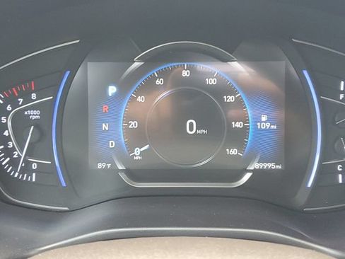 Used 2019 Hyundai Santa Fe Limited FWD image 29