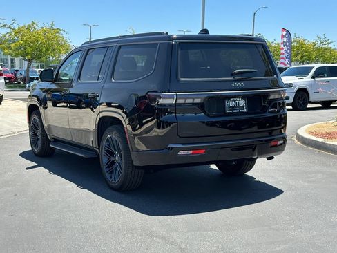 New 2026 Jeep Grand Wagoneer 4WD image 4