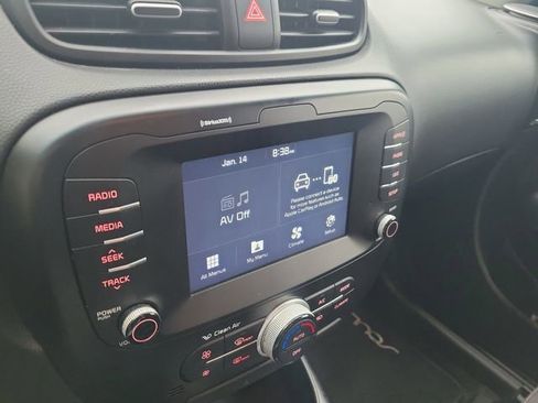 Used 2018 Kia Soul w/ Convenience Package image 20