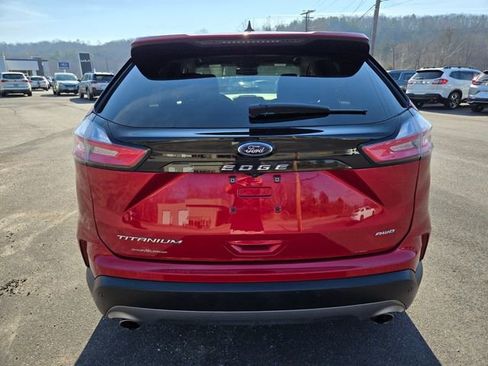 Used 2024 Ford Edge Titanium image 6