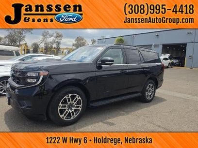 Used 2025 Ford Expedition Active