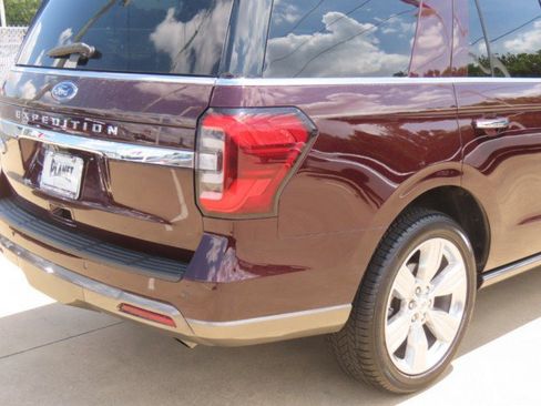 Certified 2023 Ford Expedition King Ranch AWD/4WD image 10