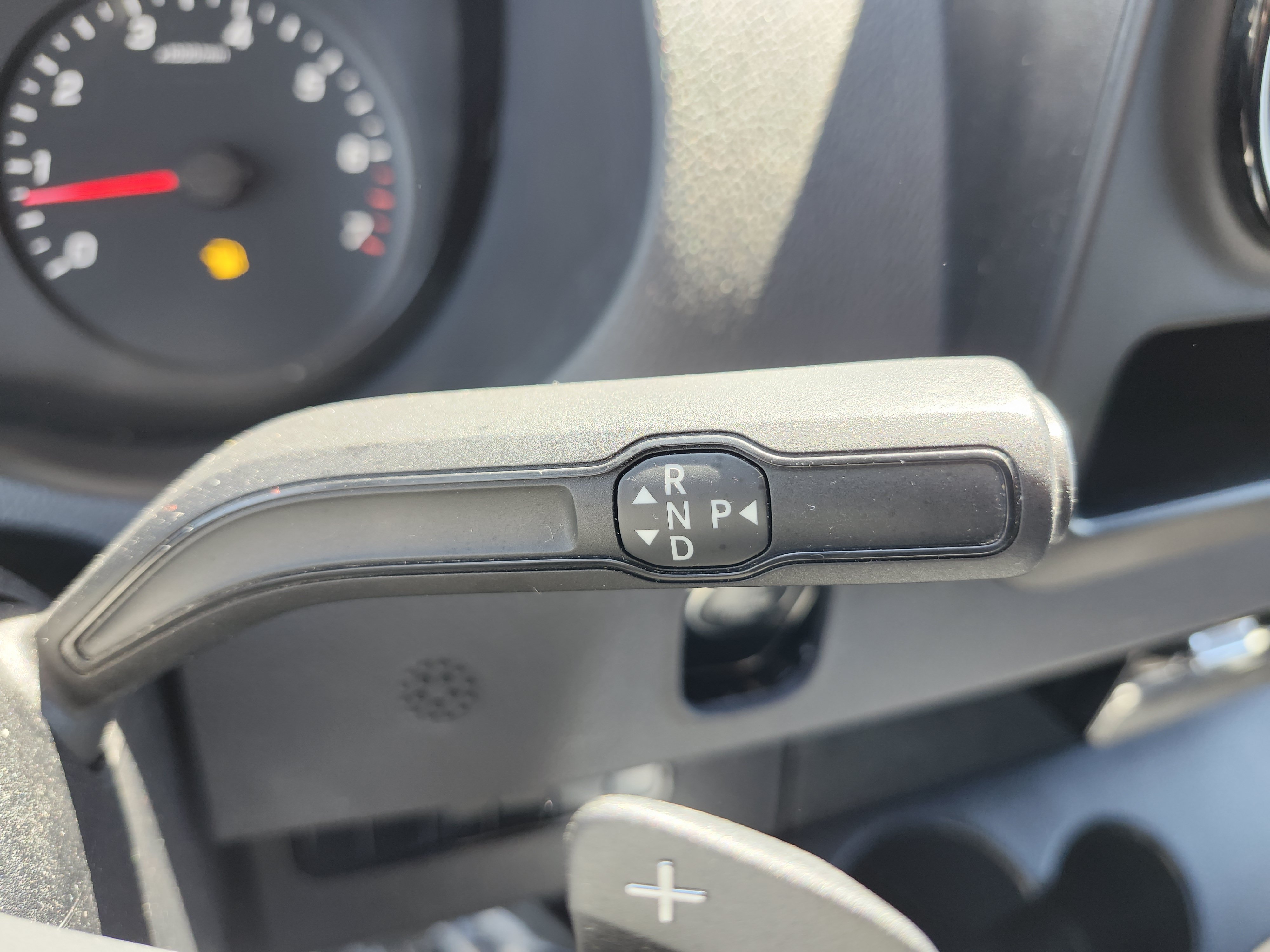 Used 2023 Mercedes-Benz Sprinter 2500 image 32