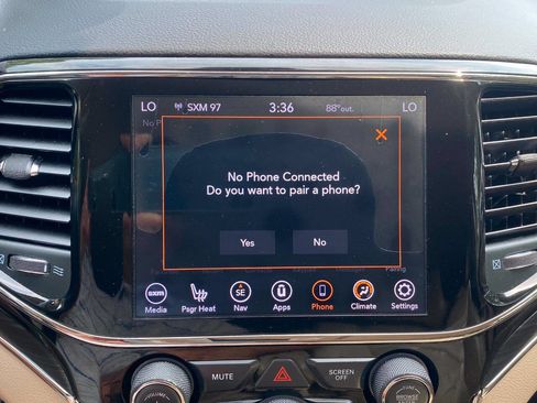 Used 2019 Jeep Grand Cherokee Limited RWD image 33