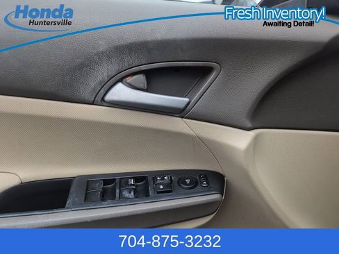 Used 2008 Honda Accord LX image 24