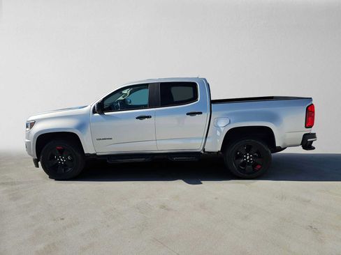 Used 2019 Chevrolet Colorado LT w/ Redline Special Edition RWD image 6
