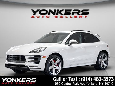 Used 2016 Porsche Macan Turbo AWD/4WD image 2