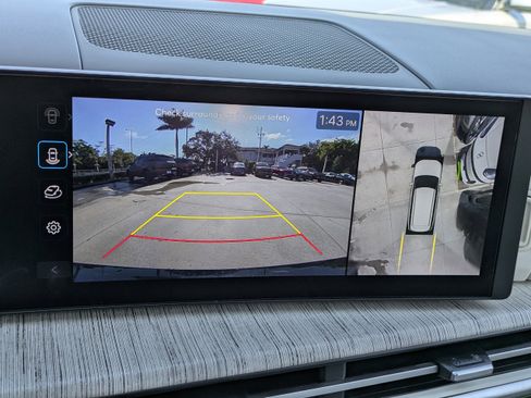 Used 2025 Hyundai Santa Fe Calligraphy image 29