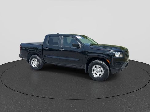 Used 2022 Nissan Frontier S w/ Technology Package AWD/4WD image 2