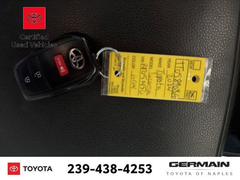 Used 2024 Toyota Tacoma TRD Off-Road AWD/4WD image 21
